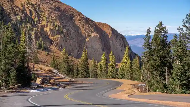 Colorado Springs, Colorado: a mountain road outside town