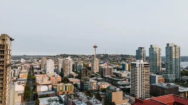 Seattle, Washington: the skyline with the Space Needle