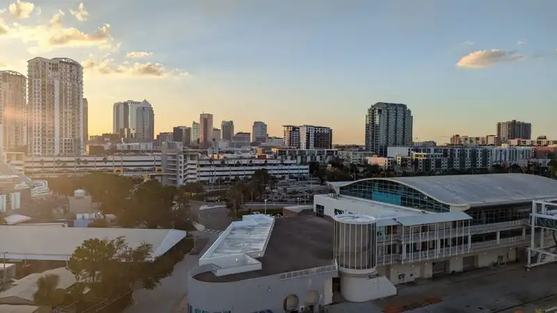 Tampa, Florida: the downtown skyline and the waterfront
